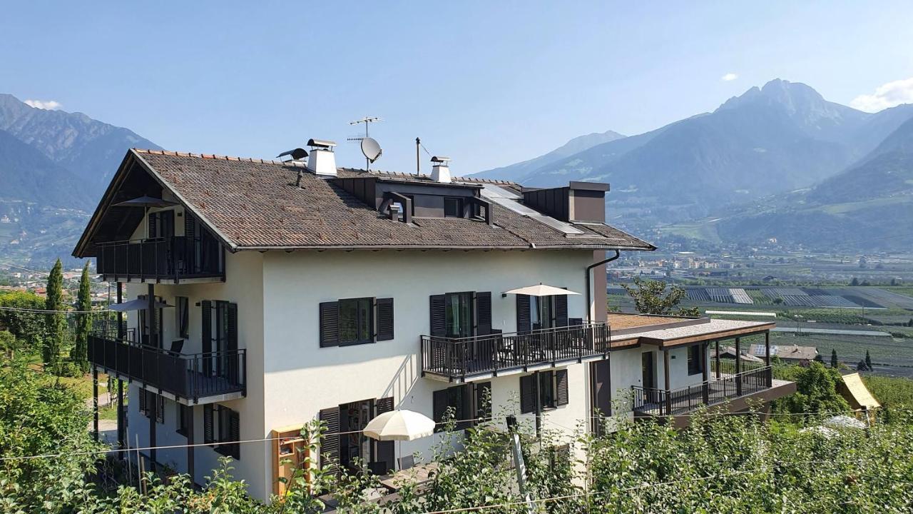 Haus Sonnegg Apartment Marlengo Exterior photo